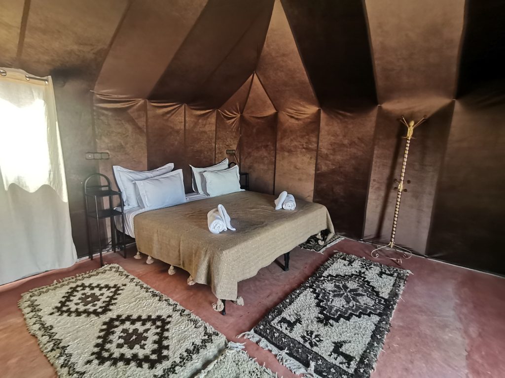 luxury single tent - luxury double tent - morocco desert camps